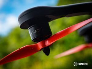 Ehang Ghostdrone 2.0 recenze motor s vrtulí